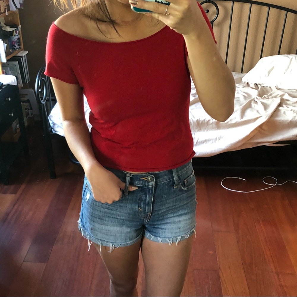 Brandy Melville Rin Top